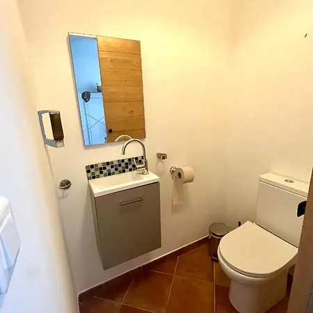 Chez Adri Et Léa * Biguglia (Corsica)